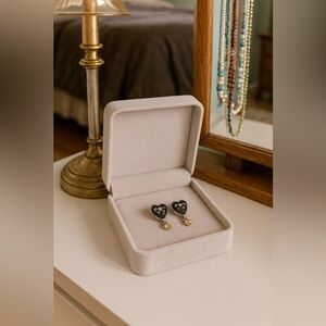 Rebecca🖤black heart, enamel/silver tone bow w/ clear & yellow rhinestones 🤍💛🩶